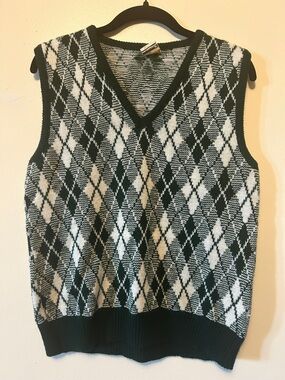 Classic Green & White Argyle Knit Vest - Men